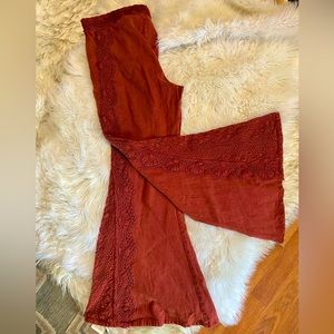 Free People Red Neptune's Net Crochet Fall Flare Bell Bottoms Pants Size 10